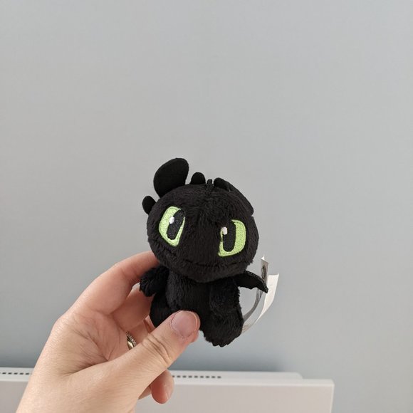 How to Train your Dragon Toothless Mini Plush with Egg - Picture 3 of 3
